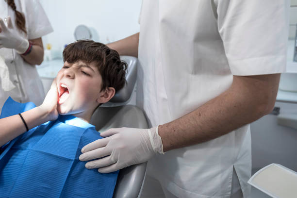 Best Dentist for Tooth Abscess  in Inverness Highlands South, FL